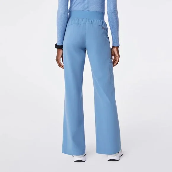 Figs High Waisted Isabel Wide Leg Scrub Pants in Ceil Blue, Size X-Large - Picture 6 of 9